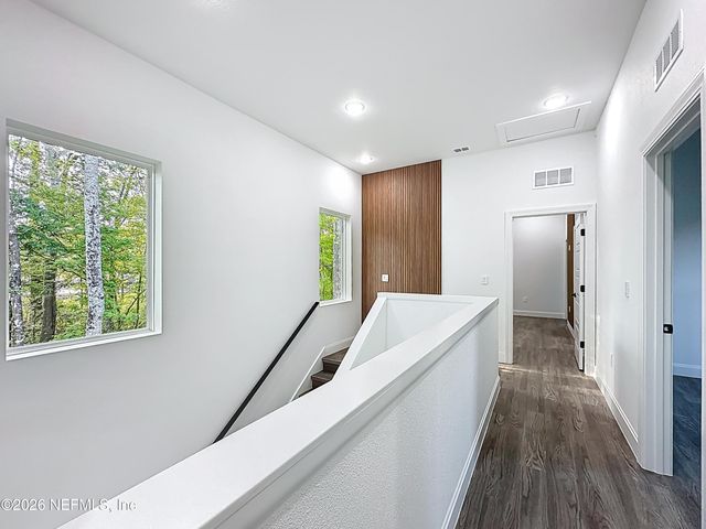 8912 HOGAN Road, Jacksonville, FL 32216