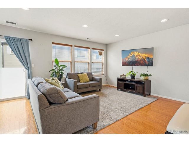 118 Montgomery Dr, Erie, CO 80516