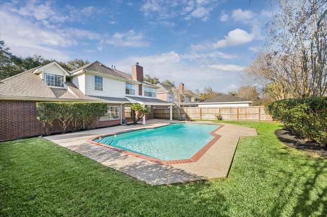 2827 Spring Lakes, Missouri City, TX 77459