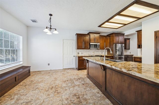 2827 Spring Lakes, Missouri City, TX 77459