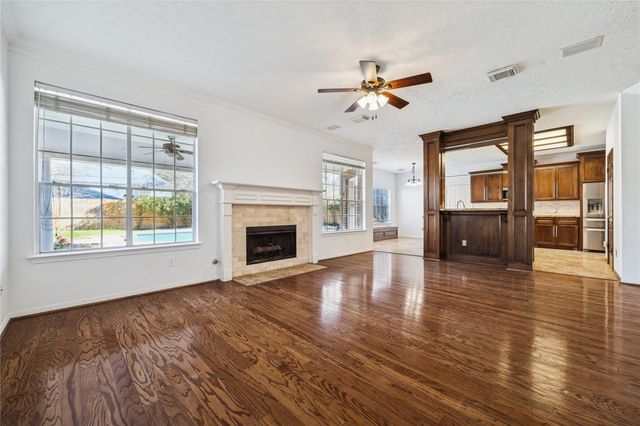 2827 Spring Lakes, Missouri City, TX 77459