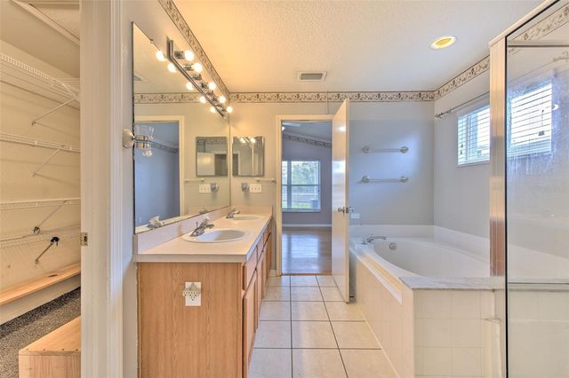 2703 BREAKWATER COURT, Brandon, FL 33511