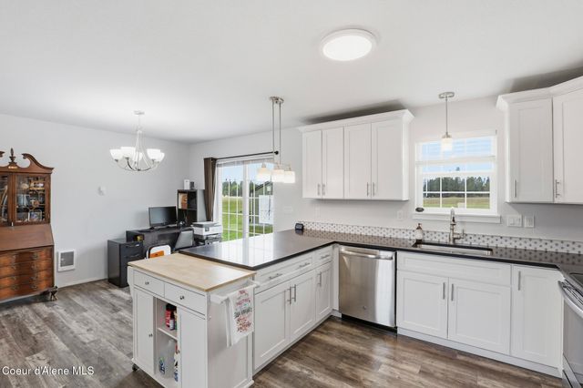 516 Solar RD, Oldtown, ID 83822
