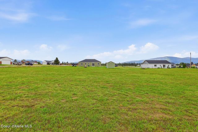 516 Solar RD, Oldtown, ID 83822