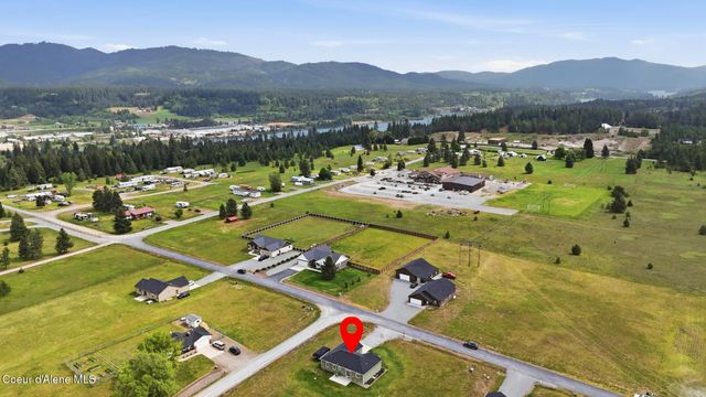 516 Solar RD, Oldtown, ID 83822