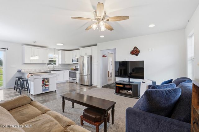 516 Solar RD, Oldtown, ID 83822