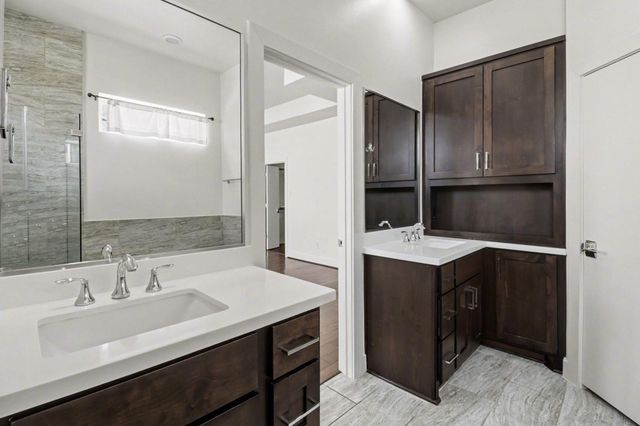 715 Hartman Street, Houston, TX 77007