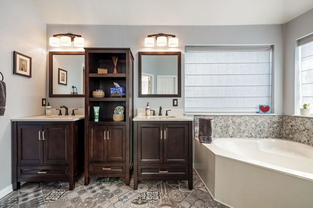 1632 Castle Pines Drive, Frisco, TX 75036