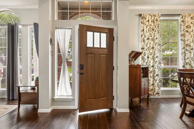 1632 Castle Pines Drive, Frisco, TX 75036