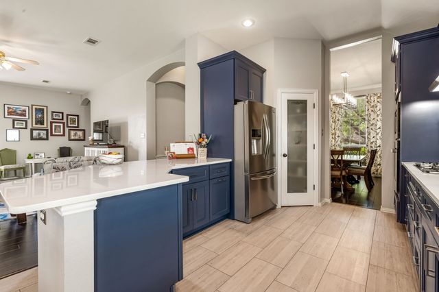 1632 Castle Pines Drive, Frisco, TX 75036