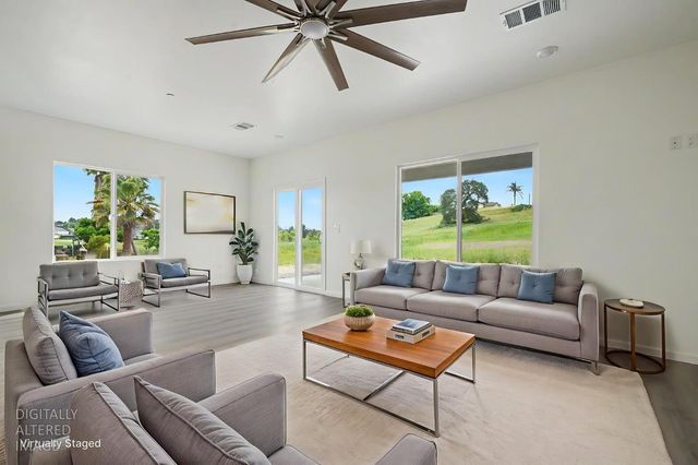 2426 Village Dr, Ione, CA 95640