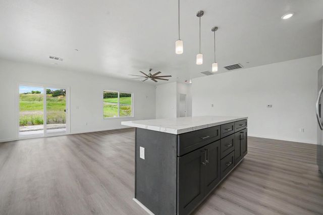 2426 Village Dr, Ione, CA 95640