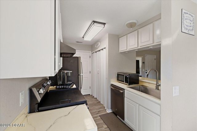 603 Cedar Avenue, Holly Hill, FL 32117