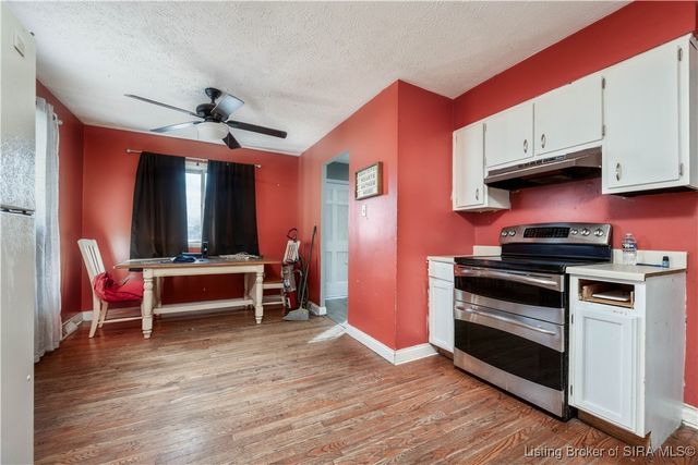 1943 Cheryl Drive, Jeffersonville, IN 47130