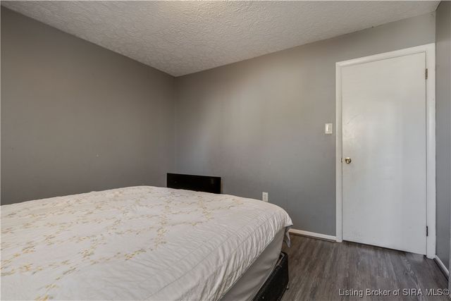 1943 Cheryl Drive, Jeffersonville, IN 47130