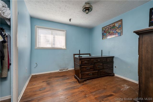 1943 Cheryl Drive, Jeffersonville, IN 47130