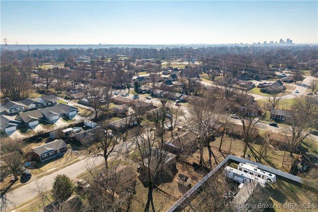 1943 Cheryl Drive, Jeffersonville, IN 47130