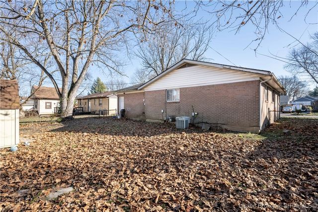 1943 Cheryl Drive, Jeffersonville, IN 47130