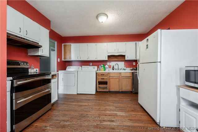 1943 Cheryl Drive, Jeffersonville, IN 47130