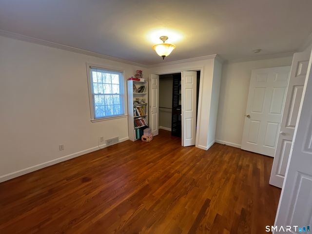 110 Roger White Drive, New Haven, CT 06511