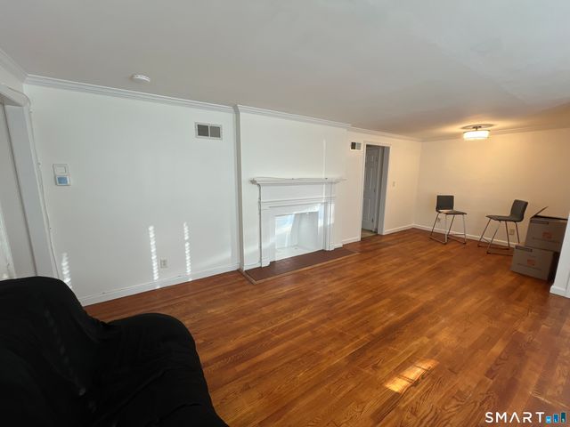 110 Roger White Drive, New Haven, CT 06511