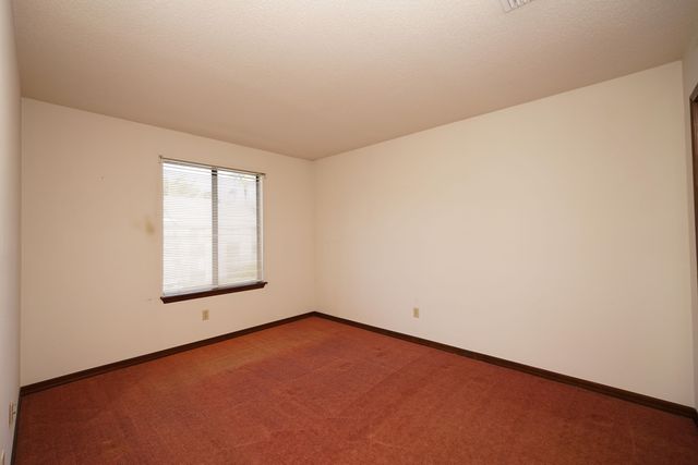 132 SE Elm Avenue E, Fort Walton Beach, FL 32548