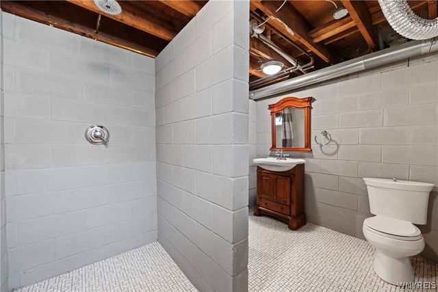 59 Idlewood Drive, Tonawanda, NY 14150