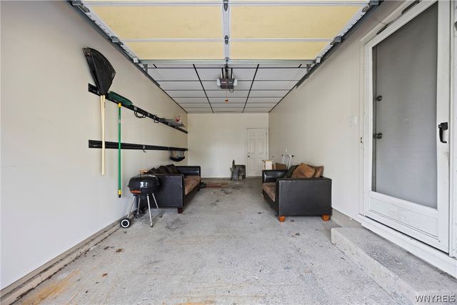 59 Idlewood Drive, Tonawanda, NY 14150