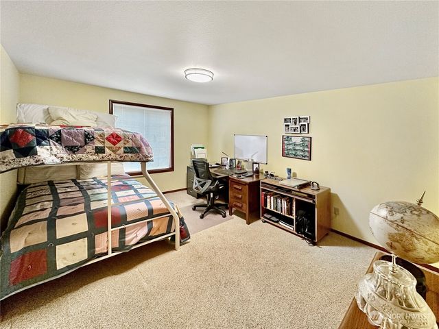15210 106th Street E, Puyallup, WA 98374