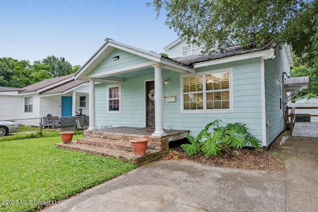 1112 Communy Avenue, Pascagoula, MS 39567