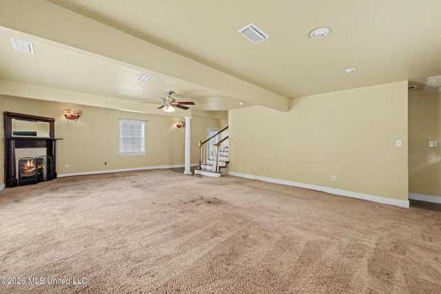 1112 Communy Avenue, Pascagoula, MS 39567