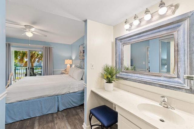 770 Sundial Court UNIT 206, Fort Walton Beach, FL 32548