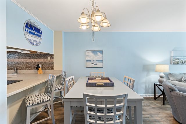 770 Sundial Court UNIT 206, Fort Walton Beach, FL 32548