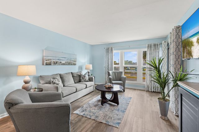 770 Sundial Court UNIT 206, Fort Walton Beach, FL 32548