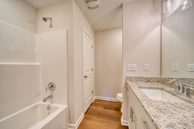 103 STONE BROOK CV, Ripley, TN 38063