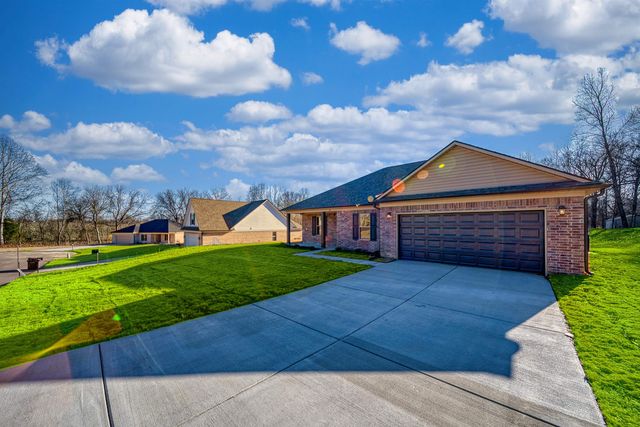 103 STONE BROOK CV, Ripley, TN 38063