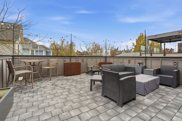 251 E 3rd Avenue, Columbus, OH 43201