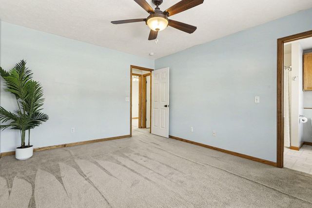 8719 Chadwick Lane, Kalamazoo, MI 49009