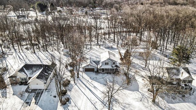 8719 Chadwick Lane, Kalamazoo, MI 49009