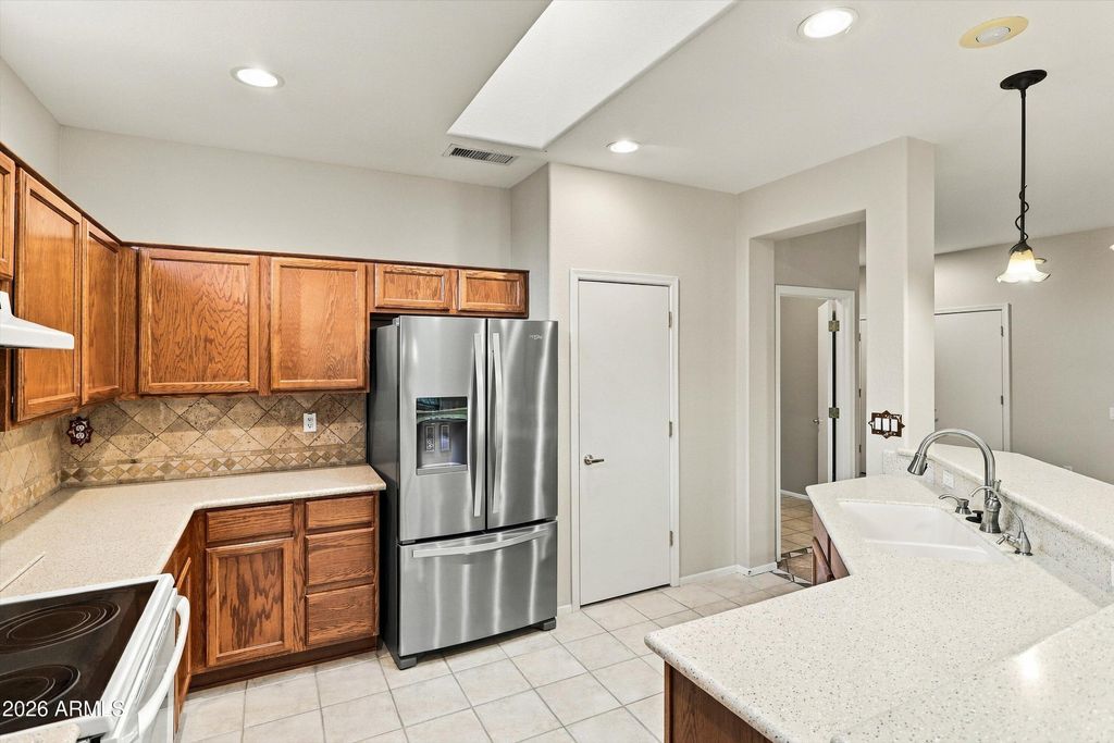19746 N WIND ROSE Way, Surprise, AZ 85374 — photo 5