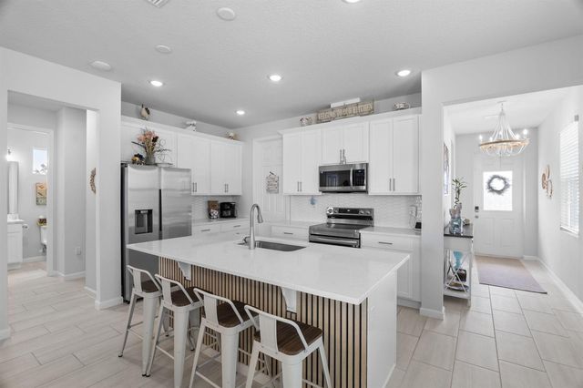 1254 Canfield Circle SE, Palm Bay, FL 32909