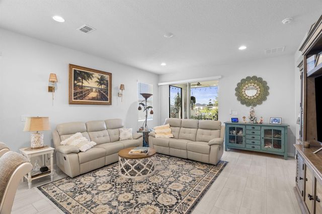 1254 Canfield Circle SE, Palm Bay, FL 32909