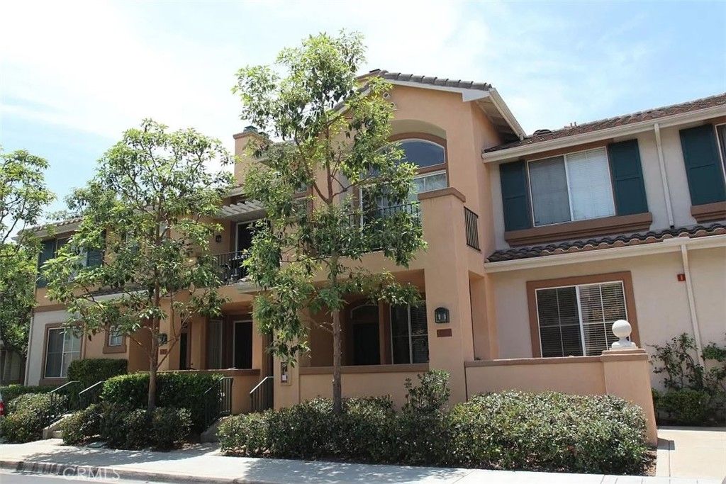 1003 Solvay Aisle, Irvine, CA 92606