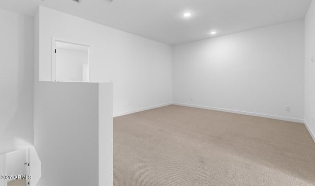 2831 W White Feather Lane, Phoenix, AZ 85085