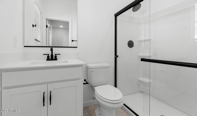 2831 W White Feather Lane, Phoenix, AZ 85085
