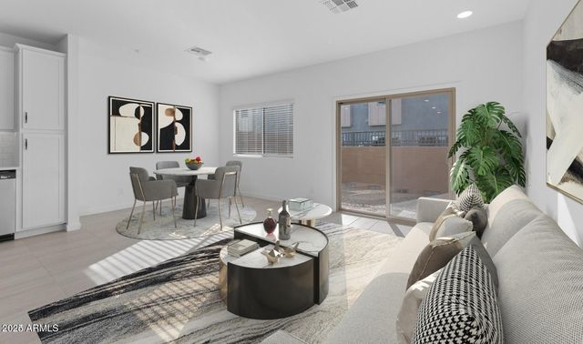 2831 W White Feather Lane, Phoenix, AZ 85085