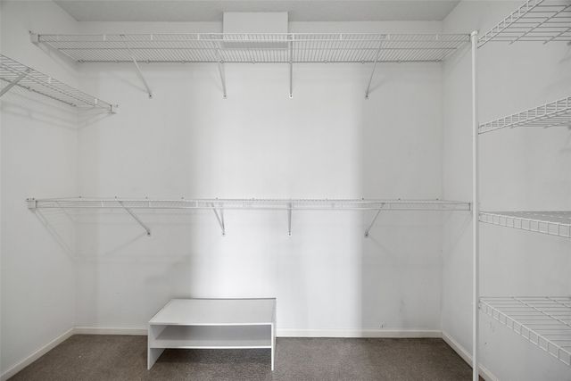 1027 74th Street NE, Cedar Rapids, IA 52402