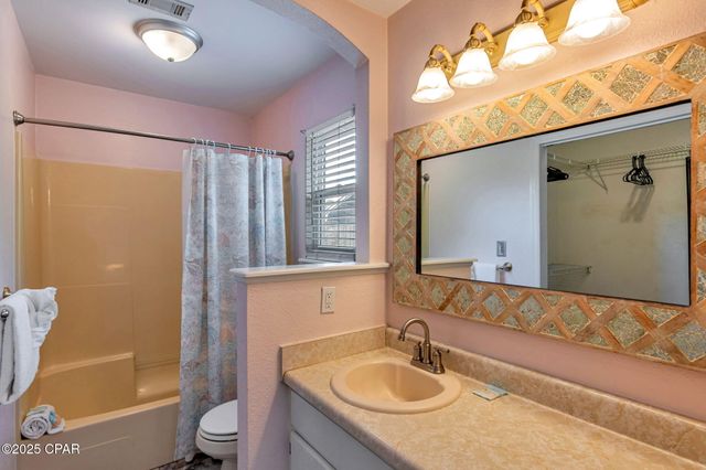 118 Lakeside Circle, Panama City Beach, FL 32413