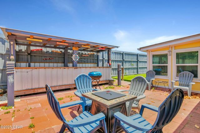 118 Lakeside Circle, Panama City Beach, FL 32413