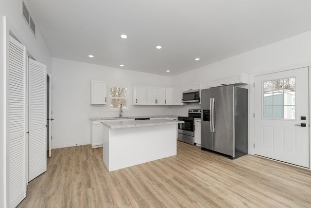 303 Middle Street, Three Rivers, MI 49093